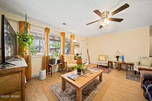 601 N 9th Dr, Show Low, AZ 85901 - Photo 5