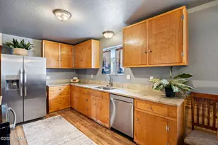 685 N Alta Vista Dr, Eagar, AZ 85925 - Photo 7