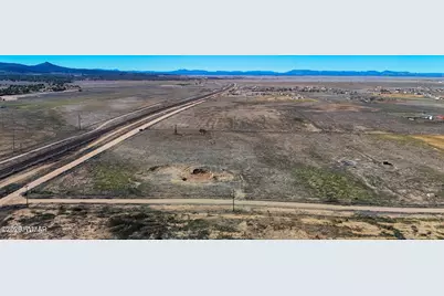 2300 W Santa Fe Rd Lot D 2.5 Acres, Paulden, AZ 86334 - Photo 9