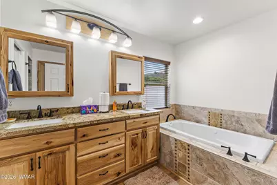 241 W Owens Street, Show Low, AZ 85901 - Photo 25