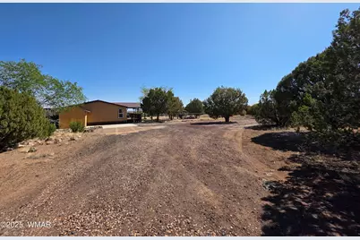 8028 Well Road, White Mountain Lake, AZ 85912 - Photo 23