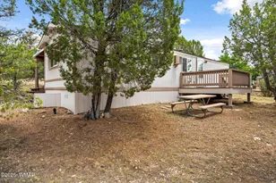 1901 Aspen Ln, Overgaard, AZ 85933 - Photo 17