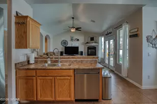 545 W 7th St, Snowflake, AZ 85937 - Photo 13
