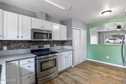 577 N 6th Drive, Show Low, AZ 85901 - Photo 7