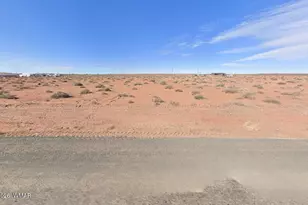 997 Monterey Way, Winslow, AZ 86047 - Photo 1