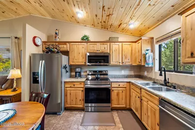 2336 N Buffalo Loop, Overgaard, AZ 85933 - Photo 5