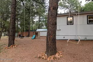 2112 Blue Jay Rd, Overgaard, AZ 85933 - Photo 13