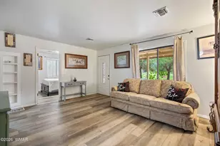 3521 Quail Run Rd, Overgaard, AZ 85933 - Photo 3