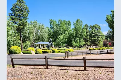 2334 S Buffalo Loop, Overgaard, AZ 85933 - Photo 19