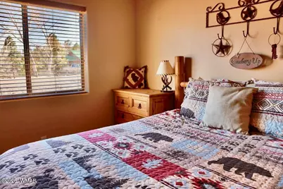 2334 S Buffalo Loop, Overgaard, AZ 85933 - Photo 13