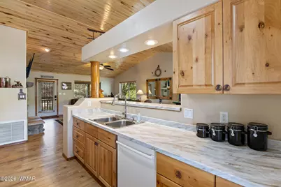 2334 S Buffalo Loop, Overgaard, AZ 85933 - Photo 13