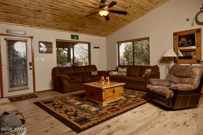 2334 S Buffalo Loop, Overgaard, AZ 85933 - Photo 7