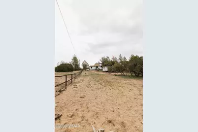 3326 Homestead Drive, Overgaard, AZ 85933 - Photo 45