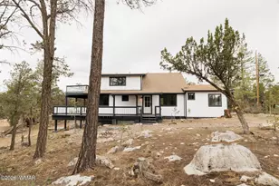 3326 Homestead Dr, Overgaard, AZ 85933 - Photo 1