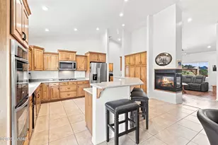 6534 Jardin Dr, Show Low, AZ 85901 - Photo 11