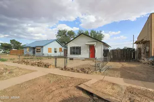143 E Hampshire St, Holbrook, AZ 86025 - Photo 35