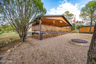3339 Navajo Dr, Overgaard, AZ 85933 - Photo 19