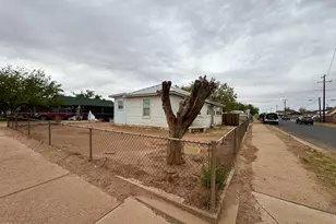 901 N Prairie Ave, Winslow, AZ 86047 - Photo 15