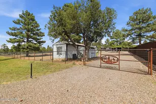 1087 Aspen Way, Show Low, AZ 85901 - Photo 5