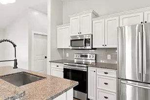 4560 W Rogers Dr, Show Low, AZ 85901 - Photo 5