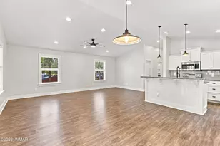 4560 W Rogers Dr, Show Low, AZ 85901 - Photo 23