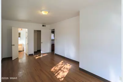 520 W Maple Street, Winslow, AZ 86047 - Photo 9