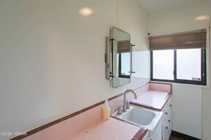 520 W Maple St, Winslow, AZ 86047 - Photo 23