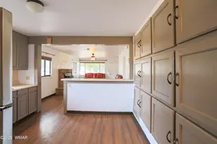 520 W Maple St, Winslow, AZ 86047 - Photo 13