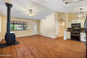 2229 Chevelon Rd, Overgaard, AZ 85933 - Photo 9