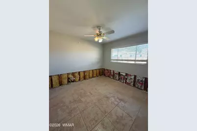 1402 Heywood Avenue, Holbrook, AZ 86025 - Photo 11