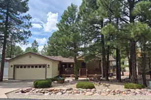 2060 Pineview, Show Low, AZ 85901 - Photo 1
