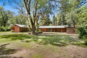 1336 S Penrod Dr, Pinetop, AZ 85935 - Photo 1