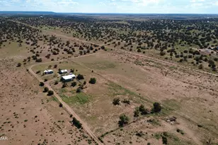 108 County Line Rd, Concho, AZ 85924 - Photo 9