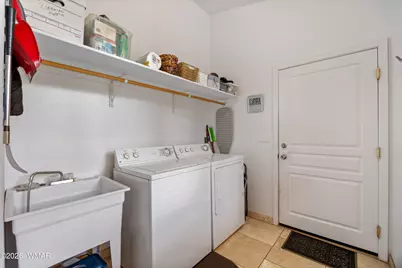 2253 Cross Country Road, Overgaard, AZ 85933 - Photo 23