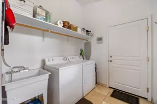 2253 Cross Country Rd, Overgaard, AZ 85933 - Photo 23