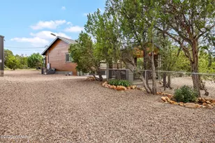 3111 Cedar Dr, Overgaard, AZ 85933 - Photo 25