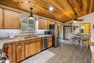 3111 Cedar Dr, Overgaard, AZ 85933 - Photo 11