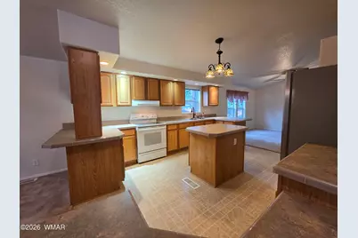 2421 W Thornton Road, Show Low, AZ 85901 - Photo 25