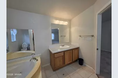 2421 W Thornton Road, Show Low, AZ 85901 - Photo 21