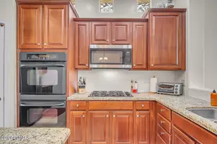 3423 W Inspiration Dr, Phoenix, AZ 85086 - Photo 15