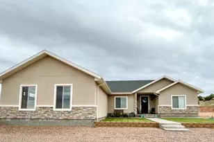 819 E Tumbleweed Ln, Taylor, AZ 85939 - Photo 1
