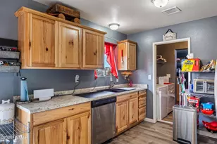 236 E 6th St, Eagar, AZ 85925 - Photo 11