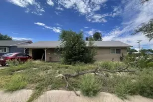 1231 W Florida St, Holbrook, AZ 86025 - Photo 1