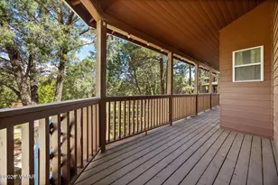 2232 Forest Park Dr, Overgaard, AZ 85933 - Photo 23