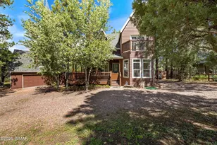 2232 Forest Park Dr, Overgaard, AZ 85933 - Photo 1