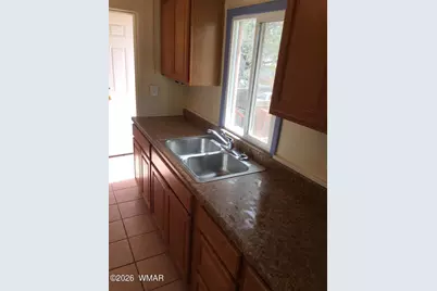 410 N 3rd Avenue, Holbrook, AZ 86025 - Photo 19