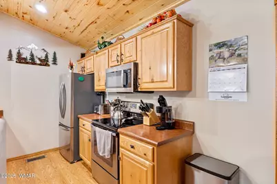 2683 Lodge Loop, Overgaard, AZ 85933 - Photo 15