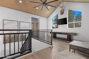2238 Country Club Dr, Overgaard, AZ 85933 - Photo 31