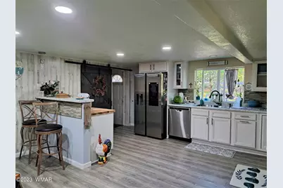 1385 N 22nd Drive, Show Low, AZ 85901 - Photo 3