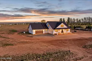 635 N 32 Nd, Saint Johns, AZ 85936 - Photo 1